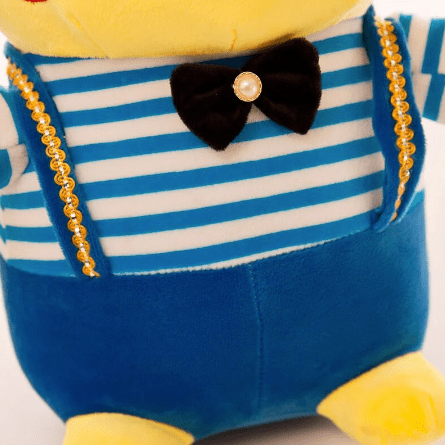 Peluche Pikachu jardinera 50 cm - amplitudmodulada