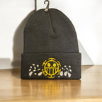 Gorro de lana Trafalgar Law bordado - amplitudmodulada