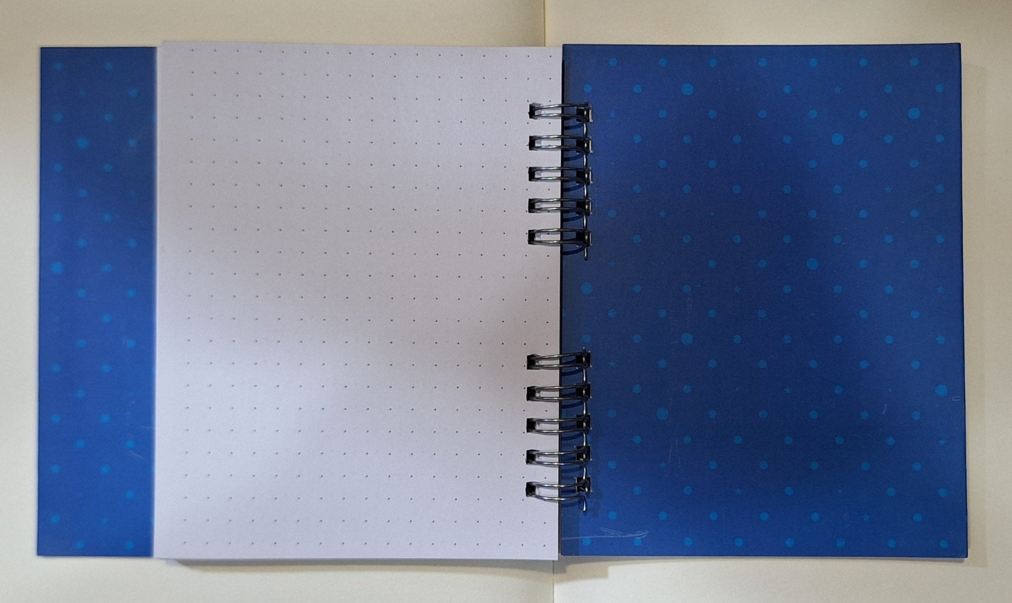 Libreta de Studio Ghibli - amplitudmodulada