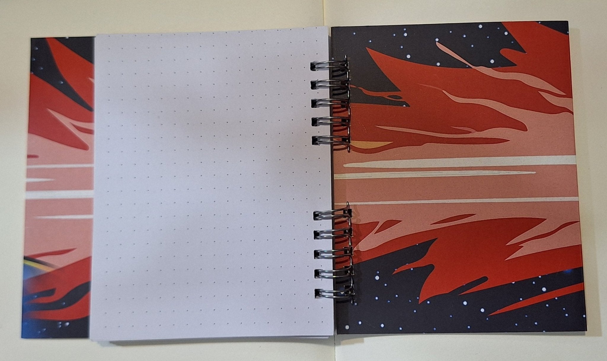 Libreta de Among Us - amplitudmodulada