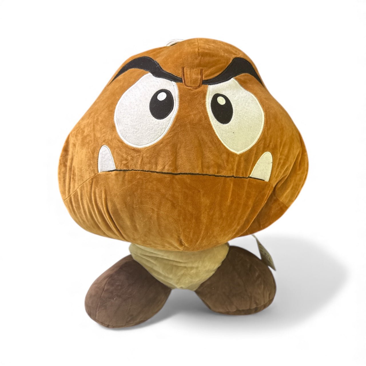 peluche de goomba 63 cm - amplitudmodulada