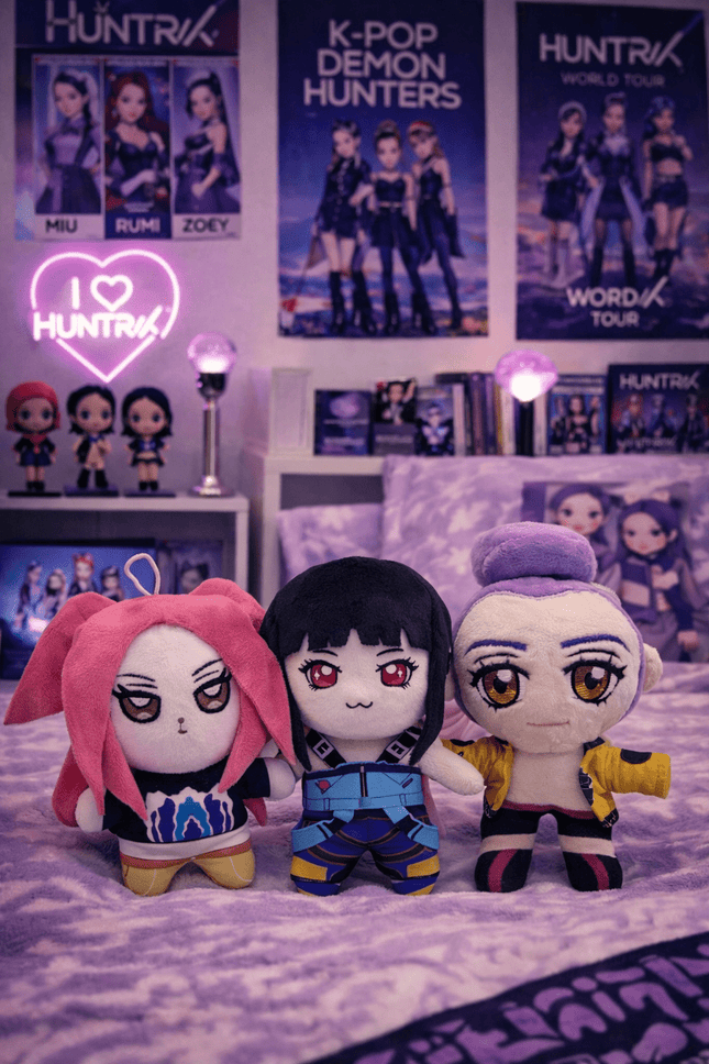 Peluche Guerreras K - Pop HUNTRIX 23cm - amplitudmodulada