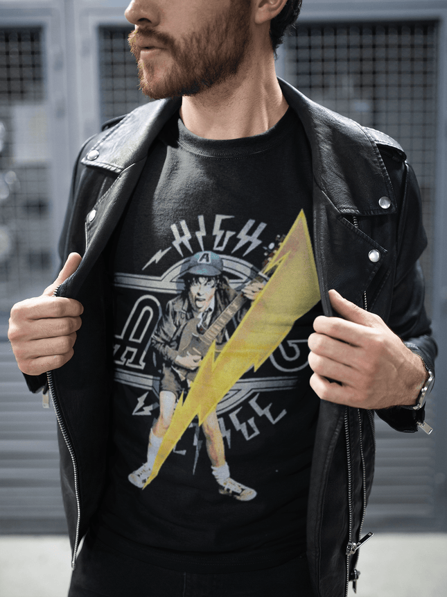 Polera ACDC High Voltage - amplitudmodulada
