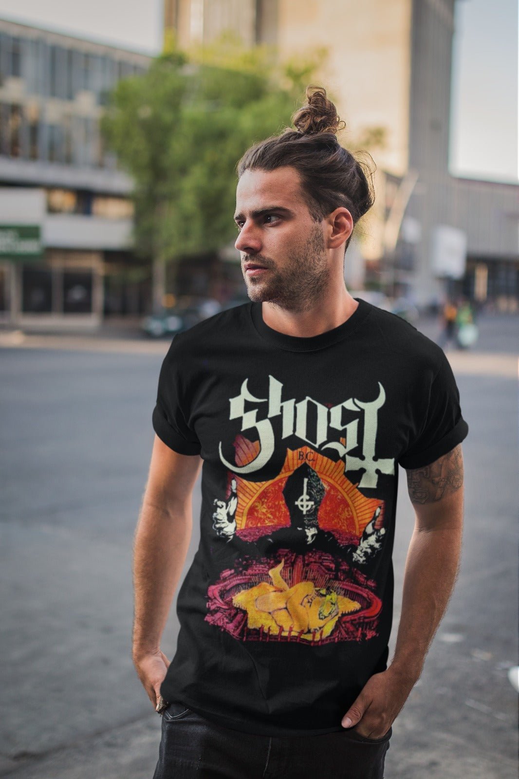 polera ghost infestissuman - amplitudmodulada
