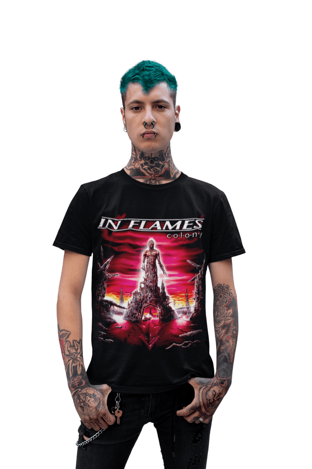 Polera Inflames Colony - amplitudmodulada